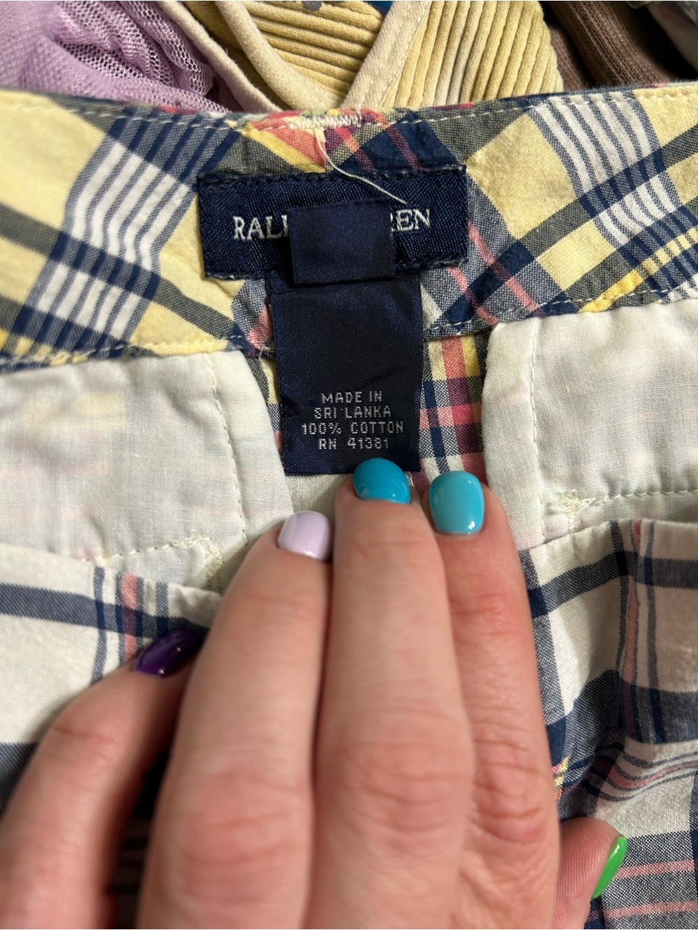 3/$30 Ralph Lauren Boys Madras Plaid Shorts Size 10 Preppy Cotton - Picture 2 of 4